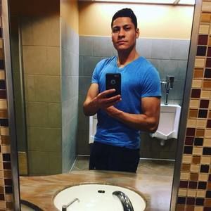 Meet your Posher, Rony